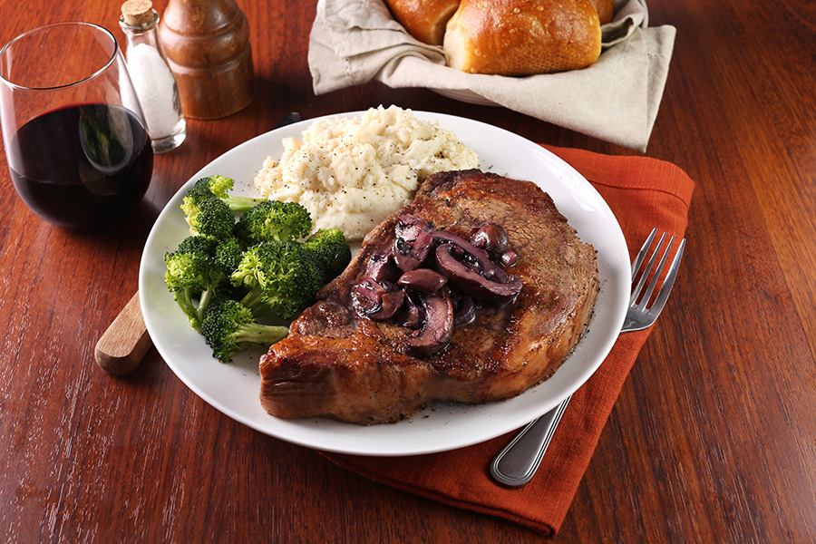 PanSeared Ribeye Steaks with Red Wine Mushrooms Angus Pride